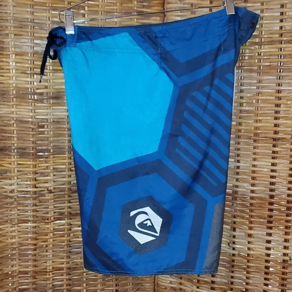 Quicksilver Cypher Series Board Shorts 38